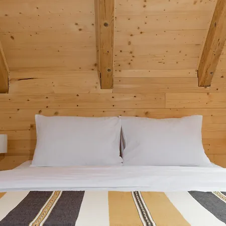 Aparthotel House 66
