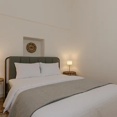 House 66 Aparthotel
