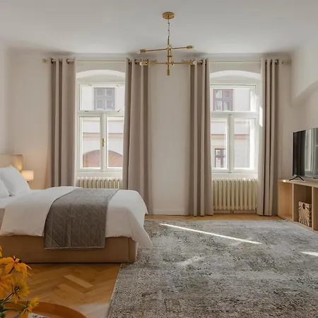 House 66 Aparthotel Brasov