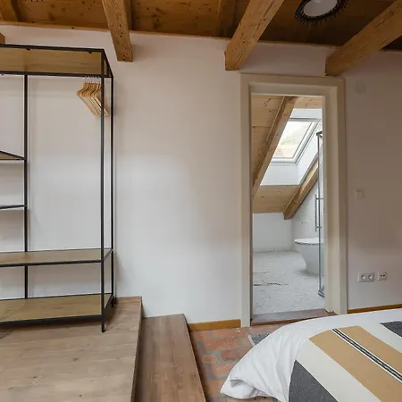 Aparthotel House 66 Brasov